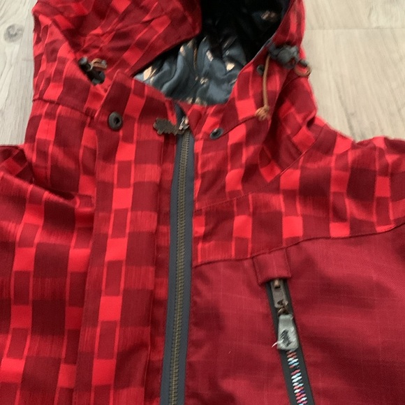 Winter Jacket - Picture 9 of 10